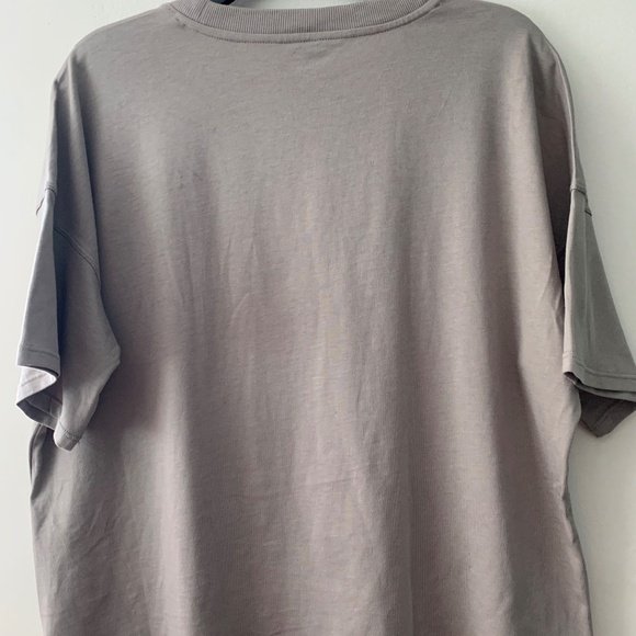 Calvin Klein Performance Logo Cropped Shirt - Picture 2 of 7